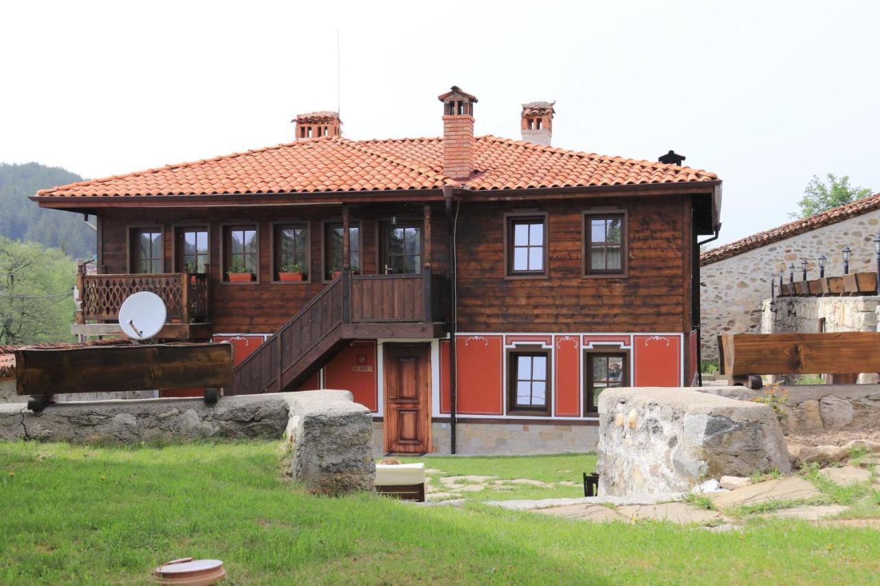 Red House Villa Koprivshtitsa Luaran gambar